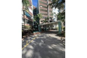 4222 Inverrary Blvd 4308, Lauderhill