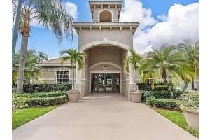 5001 Wiles Rd 101, Coconut Creek