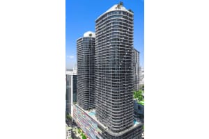 45 Sw 9th St 3306, Miami