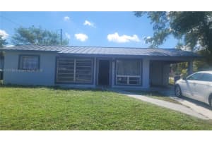 , Lauderhill , Lauderhill