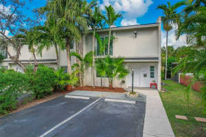 6209 Sw 78th St 2e, South Miami