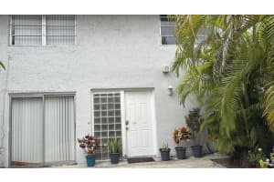 8485 Sw 156th Pl 106, Miami