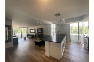 2501 Brickell Av 201, Miami