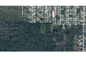 1902 Daffodil Ave, Sebring