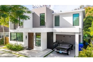 683 Ne 68th St, Miami