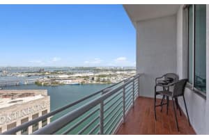 335 S Biscayne Blvd Uph02, Miami