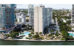 2451 Brickell Ave 10m, Miami