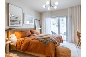 610 Ne 2nd St 206, Dania Beach