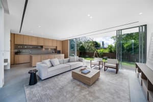 6800 Sw 83rd Pl, Miami