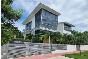 1201 W 47th St, Miami Beach