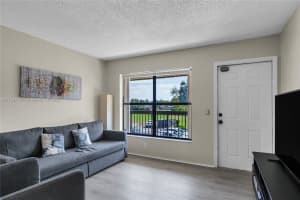 10064 Nw 4th St 204, Pembroke Pines 10064 Nw 4th St 204, Pembroke Pines