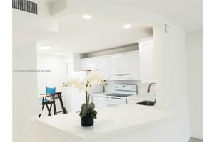 1670 Ne 191st St 404-3, Miami