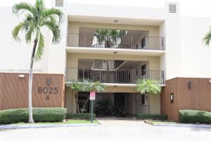 8025 Sw 107th Ave 222, Miami
