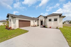 2833 Nw 45th Pl, Cape Coral