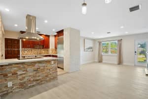 2725 Ne 21st Ave, Fort Lauderdale