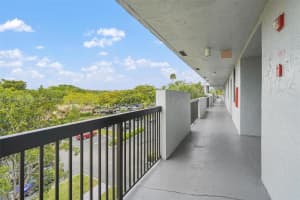 4132 S Carambola Cir S F406, Coconut Creek