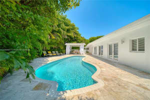 8650 Old Cutler Rd 8650, Coral Gables