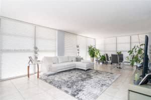 200 Leslie Dr 430, Hallandale Beach