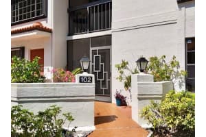9632 E Sills Dr 102, Boynton Beach