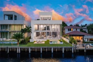337 Coconut Isle Dr, Fort Lauderdale
