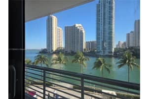 325 S Biscayne Blvd 415, Miami