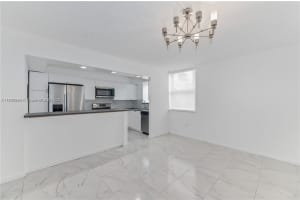 20301 Ne 30th Ave 308-5, Aventura