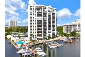 300 Three Islands Blvd 108, Hallandale Beach