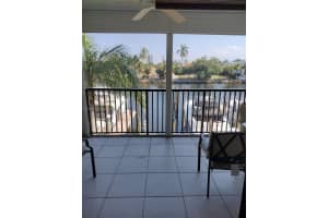 240 Captains Walk 5140, Delray Beach