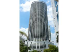 1750 N Bayshore Dr 2215, Miami