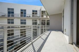 2001 Meridian Ave 512, Miami Beach