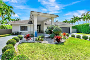 10190 Sw 114th Ter, Miami
