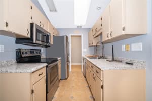 1306 Vine St, Other