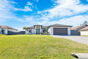 2810 Diplomat Pkwy W, Cape Coral