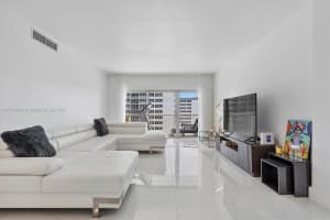 1980 S Ocean Dr 19g, Hallandale Beach