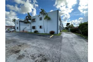 1340 W 41st Street 201, Hialeah