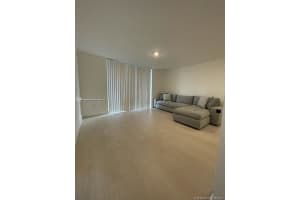 1720 Nw N River Dr 503, Miami