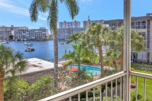 2200 Diana Dr 310, Hallandale Beach