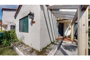 12379 Sw 94 Terrace, Miami