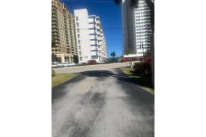 3113 S Ocean Dr 701, Hallandale Beach