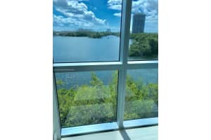 17111 Biscayne Blvd 408, North Miami Beach