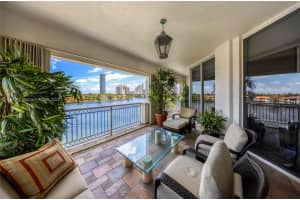 19925 Ne 39th Pl 402, Aventura