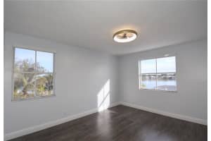 6450 Buena Vista Dr, Margate