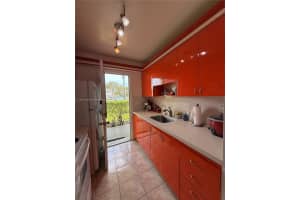 16790 Ne 14th Ave 110, Miami