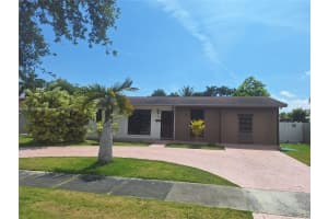 9384 Sw 184th Ter, Cutler Bay