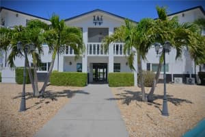 3704 Broadway B 103, Fort Myers