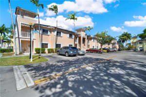 374 Ne 26th Ave 203, Homestead