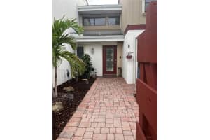 3092 Bermwood Ln 238, Hollywood