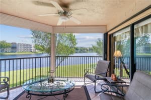 7338 Fairfax Dr 203, Tamarac