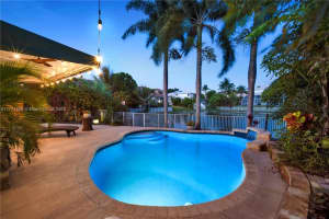 2727 Sw 135th Ave, Miramar