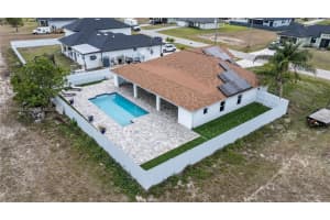 1911 Nw 15th Ter, Cape Coral